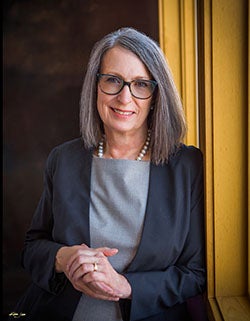 Dr. Christine Kasper