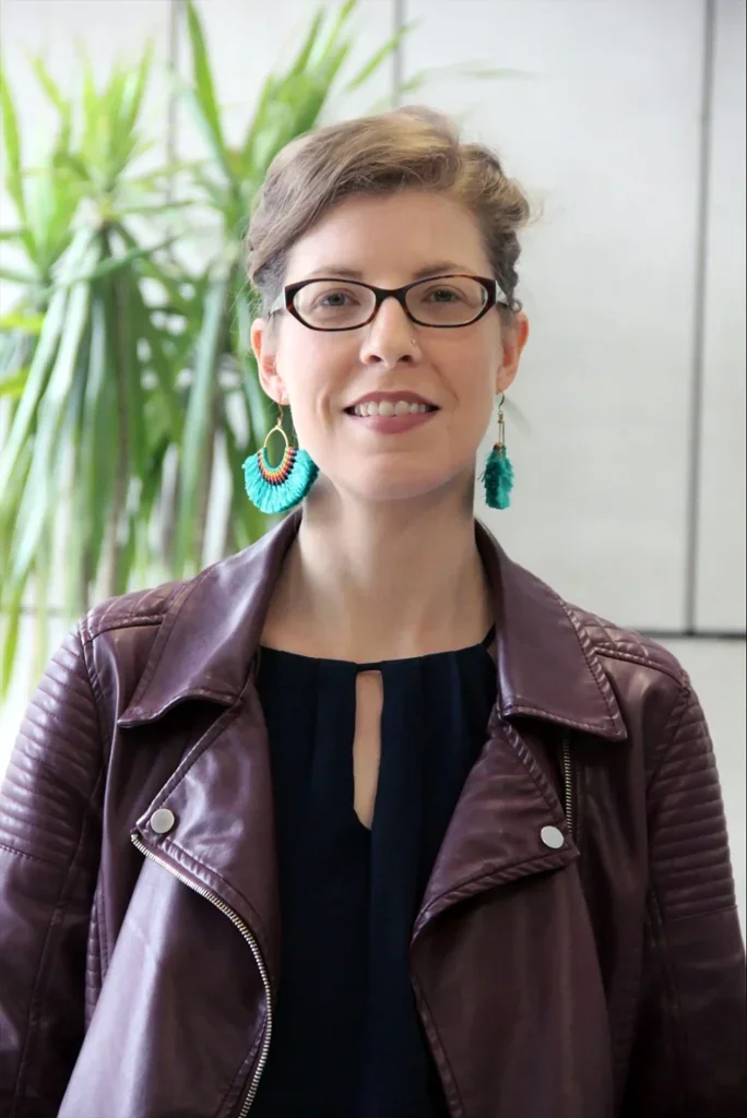 Headshot of faculty member Beth Shaaban