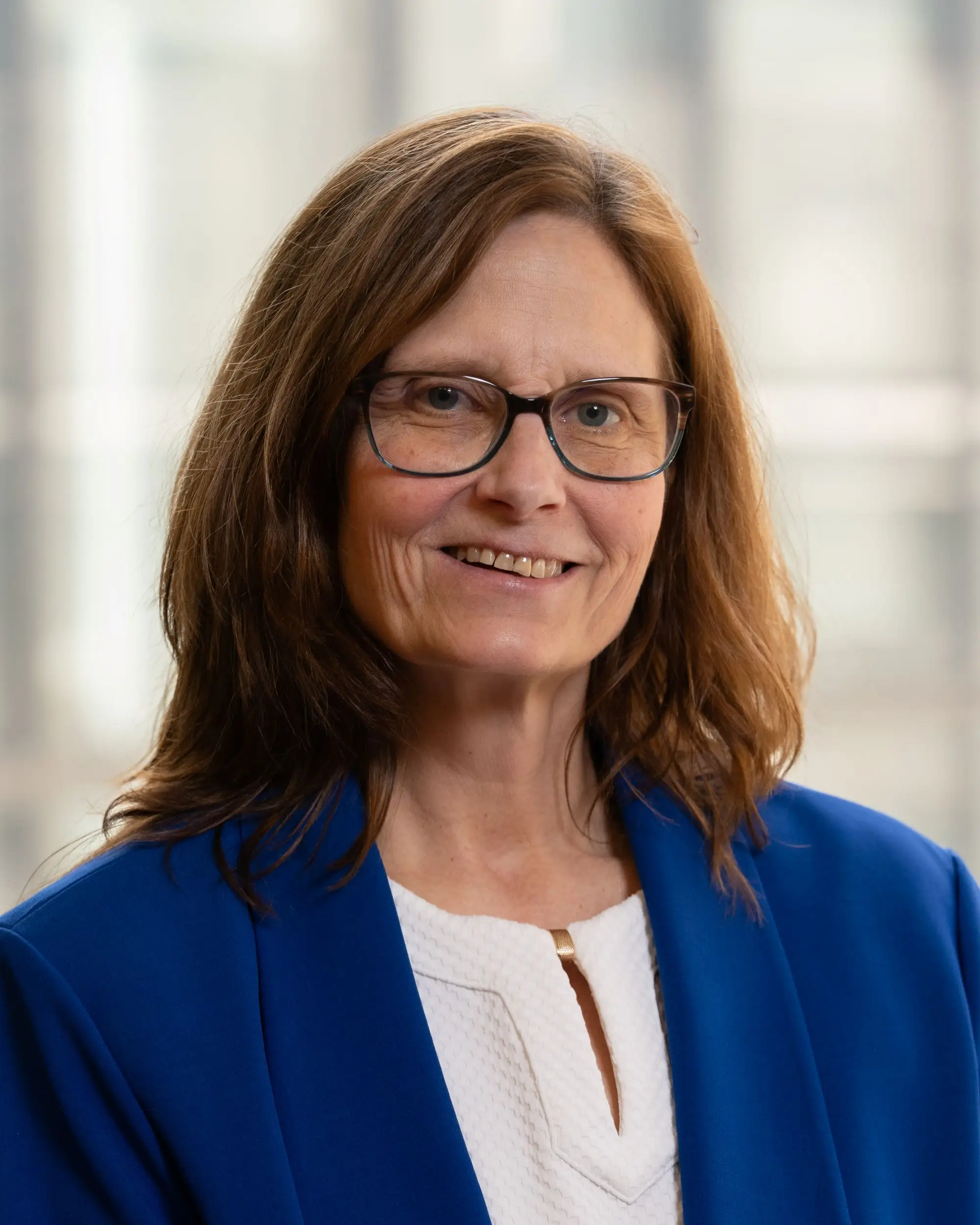 Headshot of faculty member Jamie Zelazny