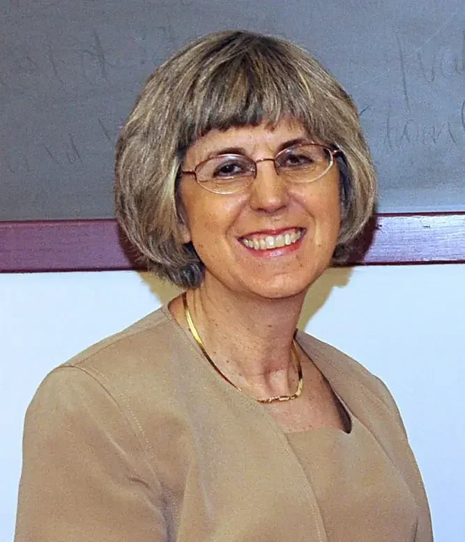 Leslie Hoffman
